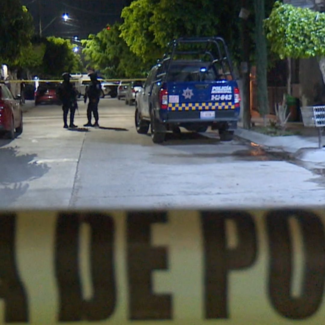 Asesinan a Un Hombre Dentro de su Auto en La Moreña en León, Guanajuato.